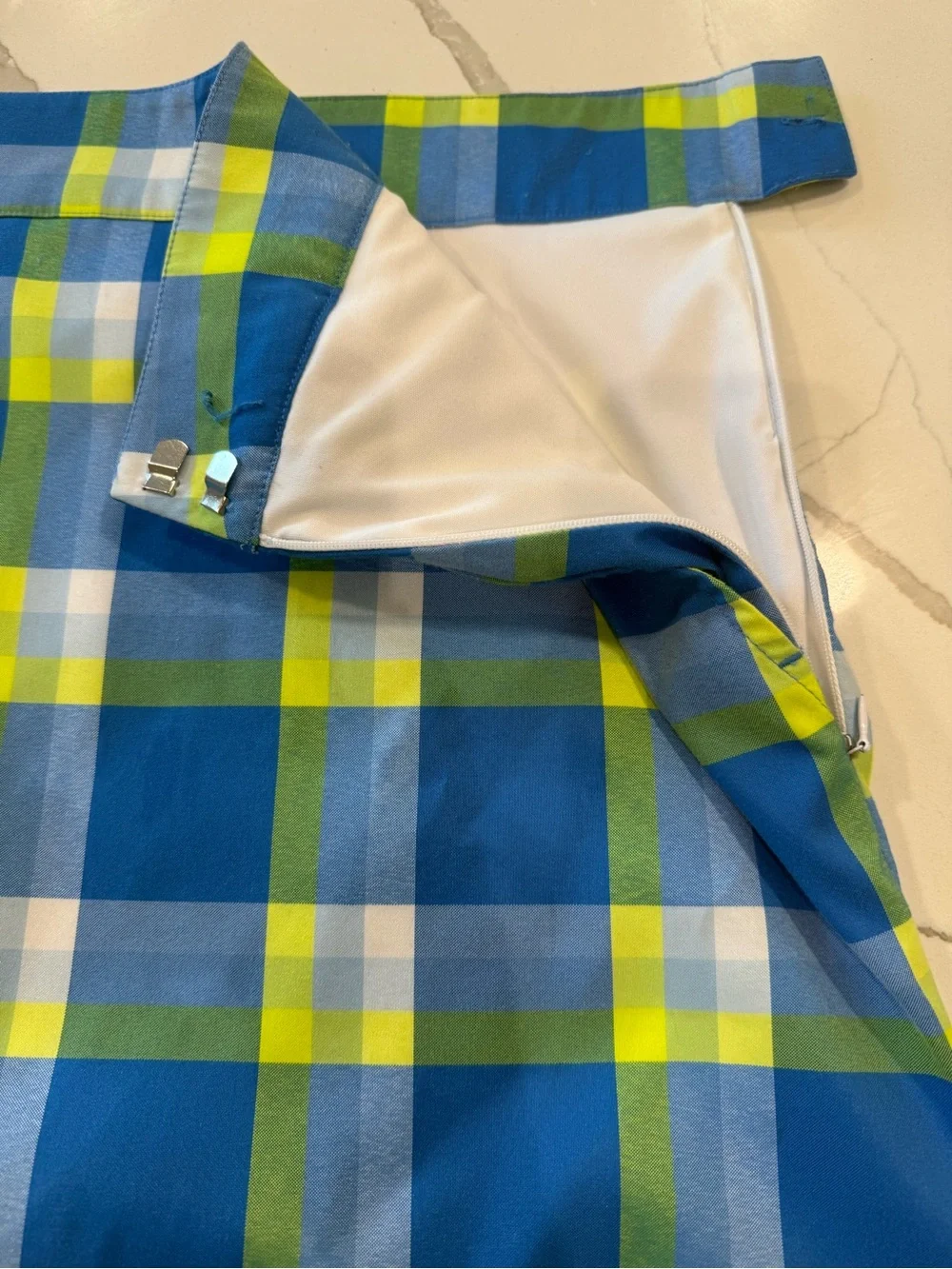 Izod Blue Yellow Plaid Golf Skort